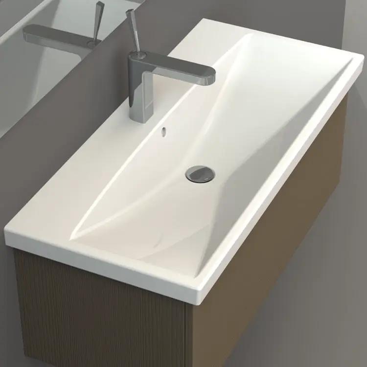 white bathroom sink