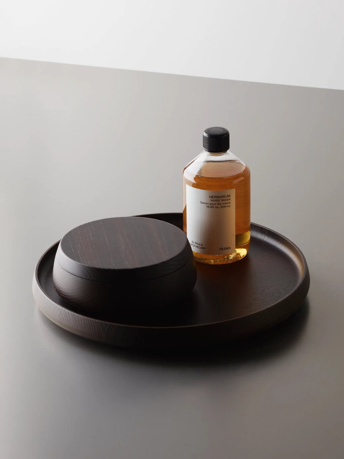 ash dark tray