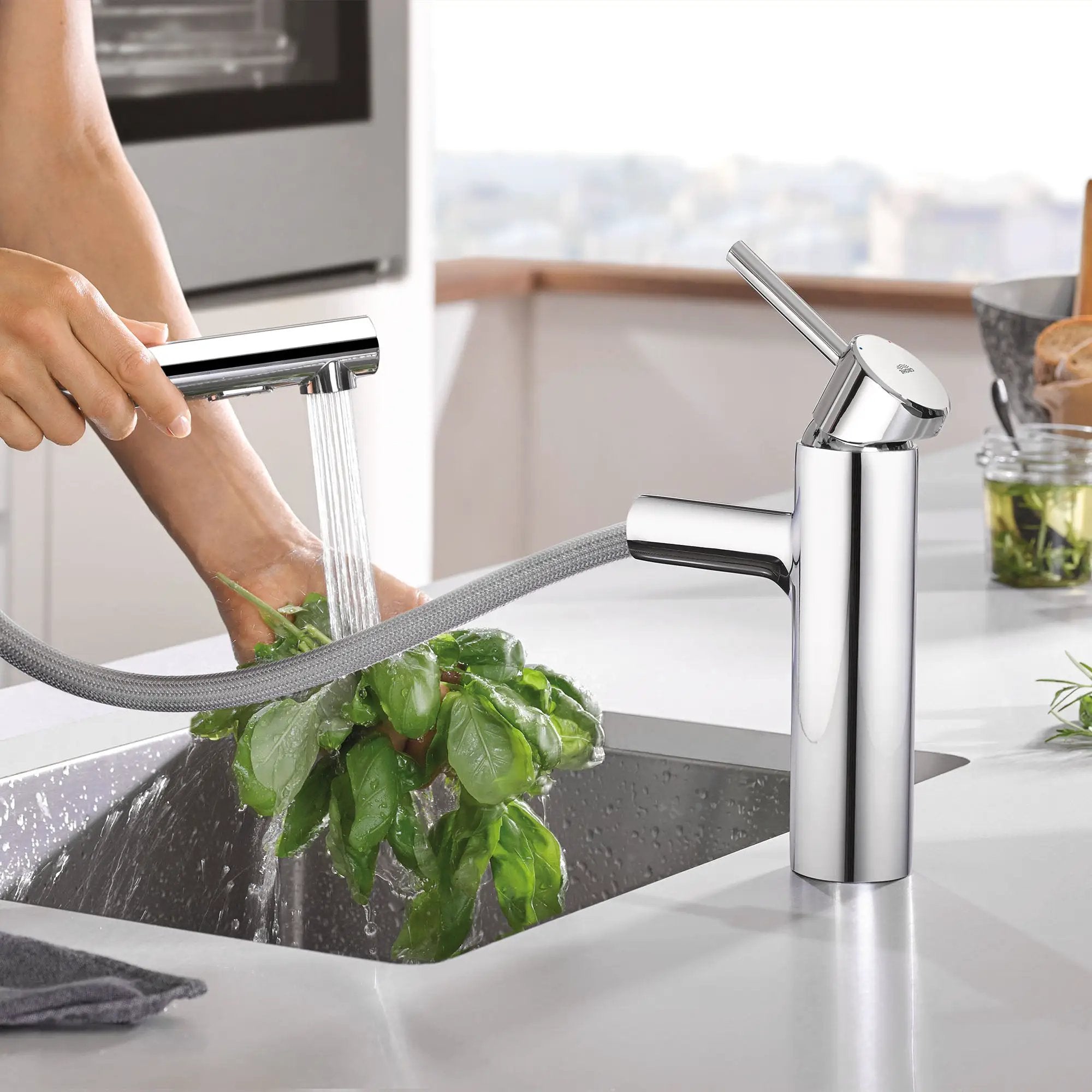 starlight chrome kitchen faucet