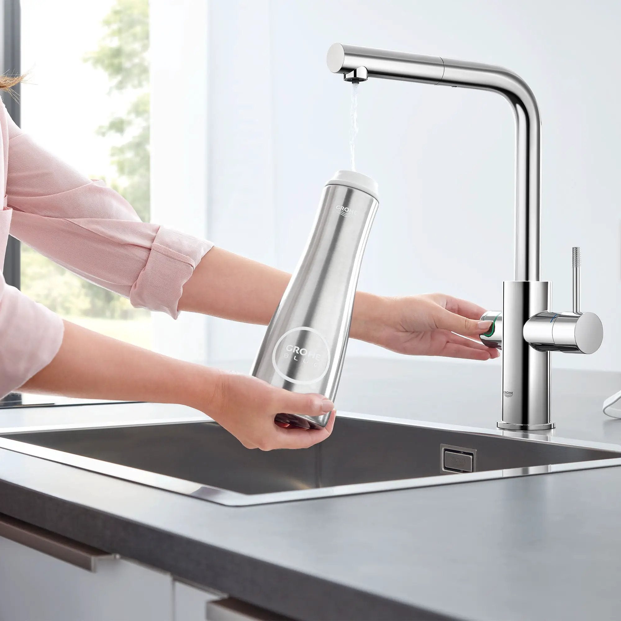 starlight chrome kitchen faucet