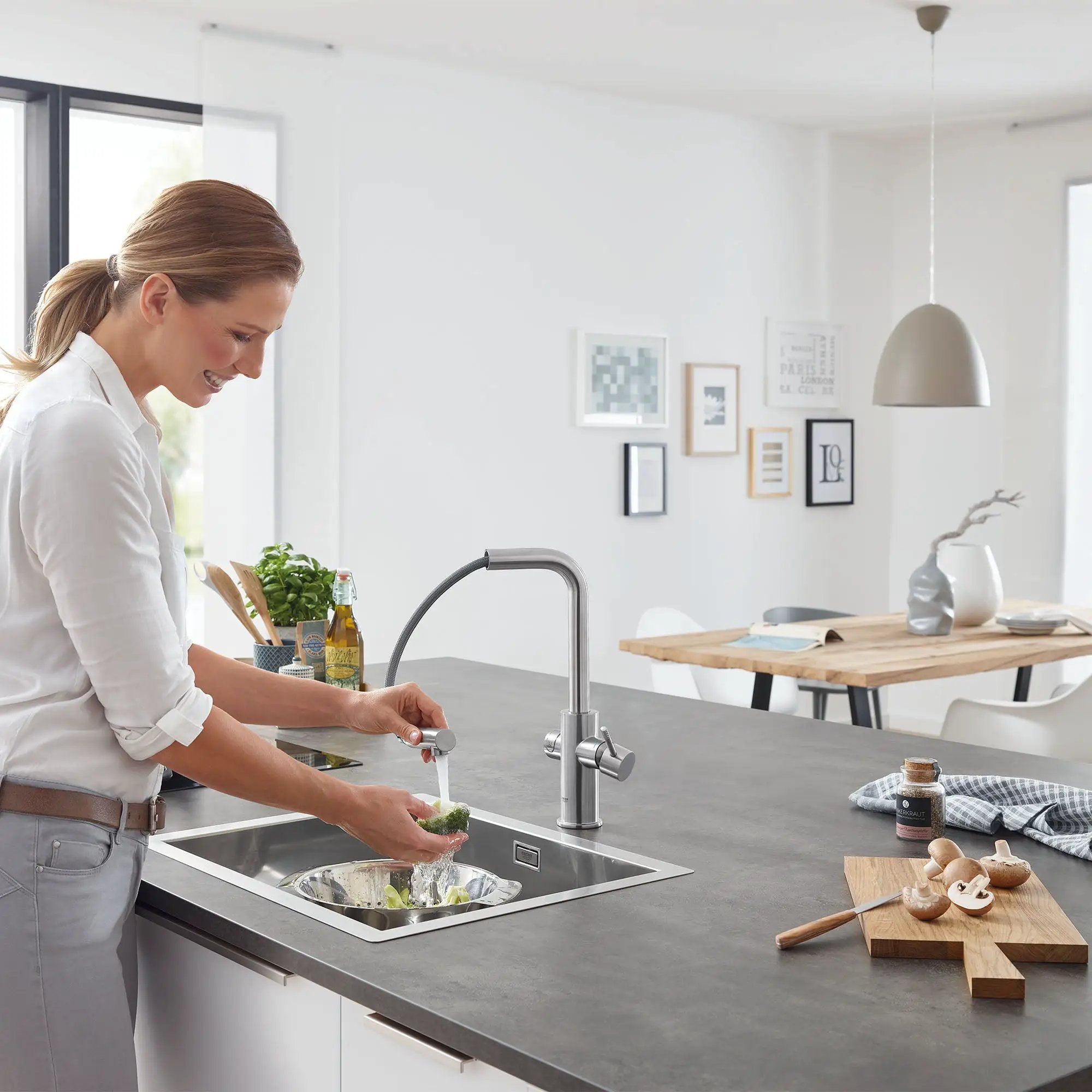 supersteel infinity kitchen faucet