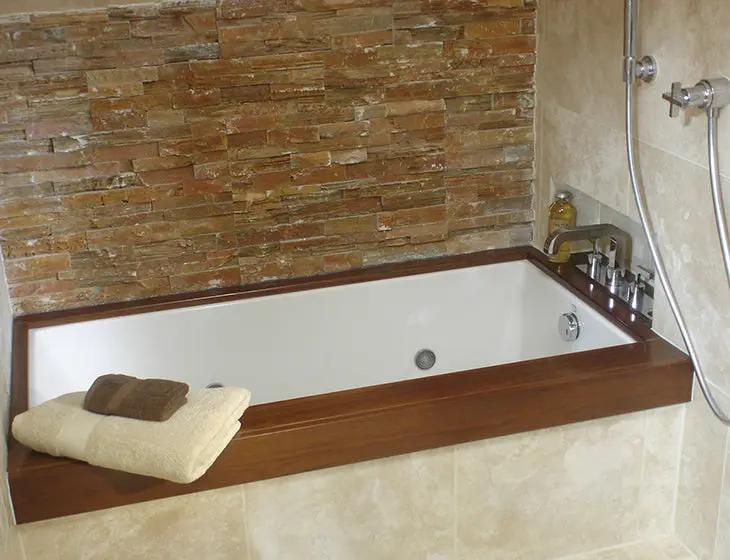 white bathtub