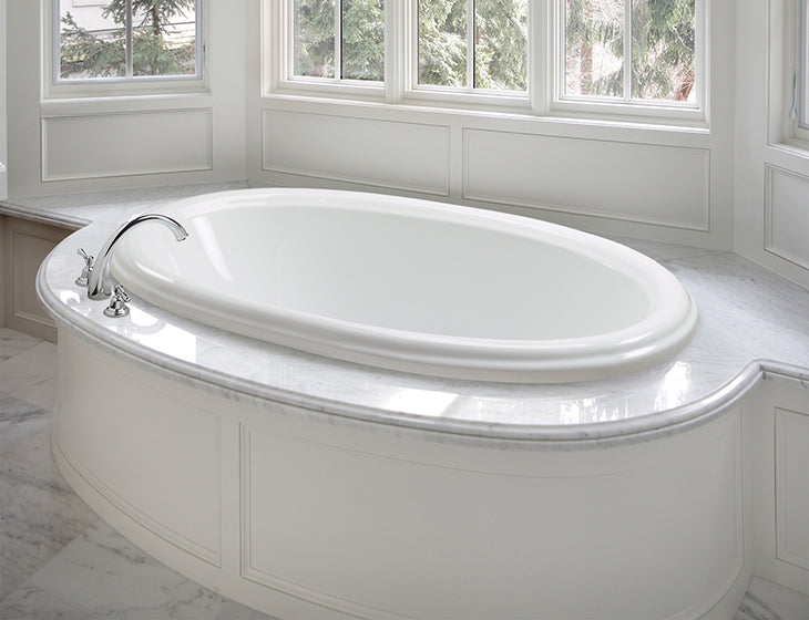 white bathtub