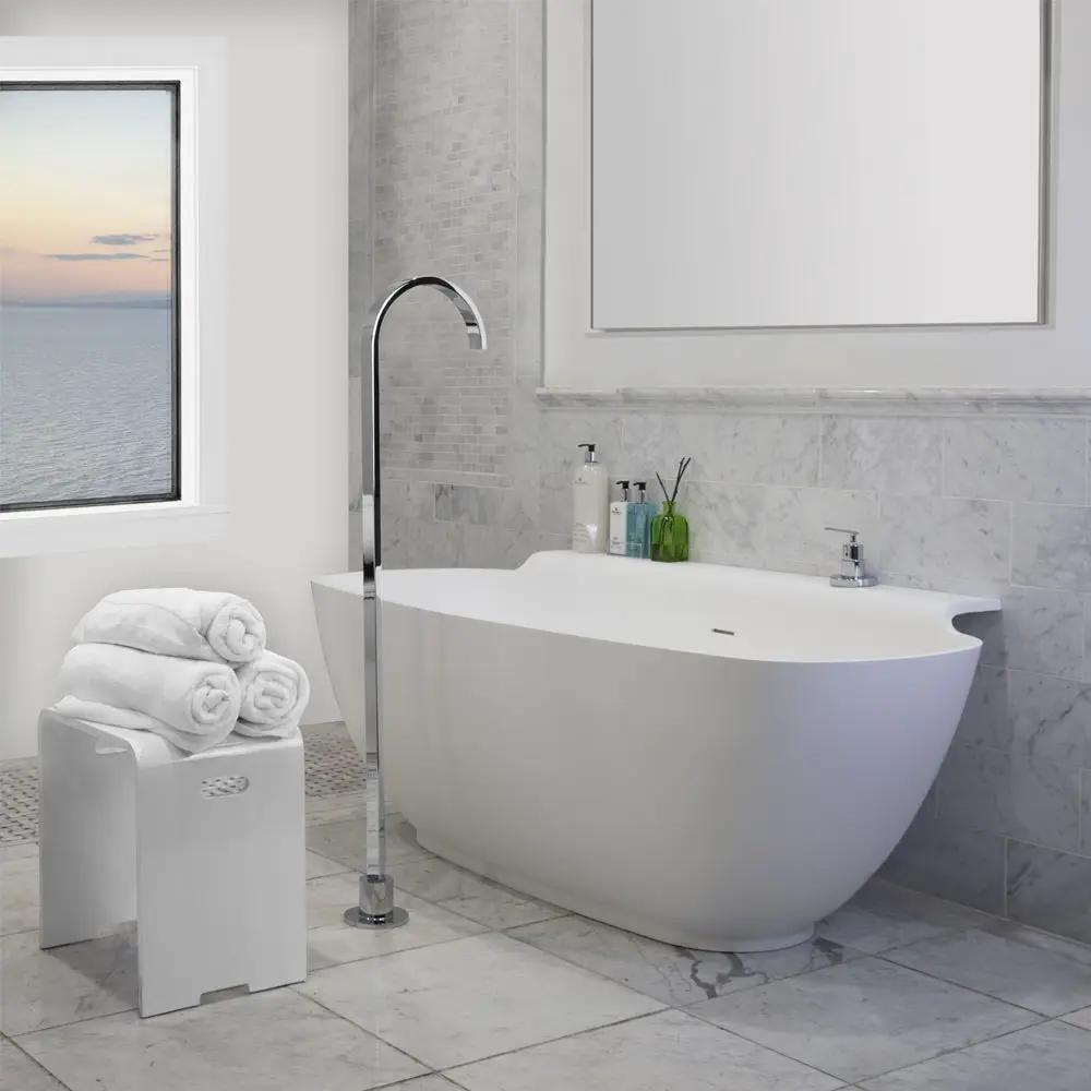 gloss white tub