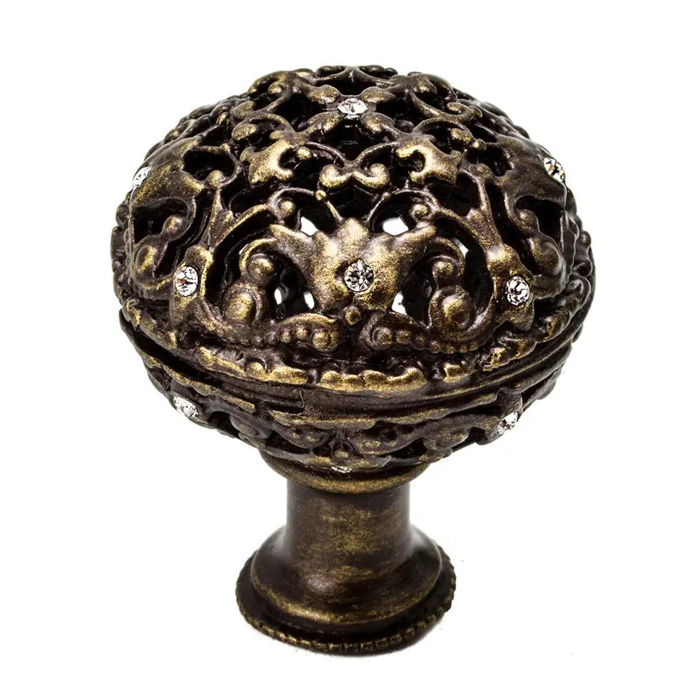 Carpe Diem Juliane Grace Large Knob Full Round - Decorated with Swarovski Crystals by Carpe Diem