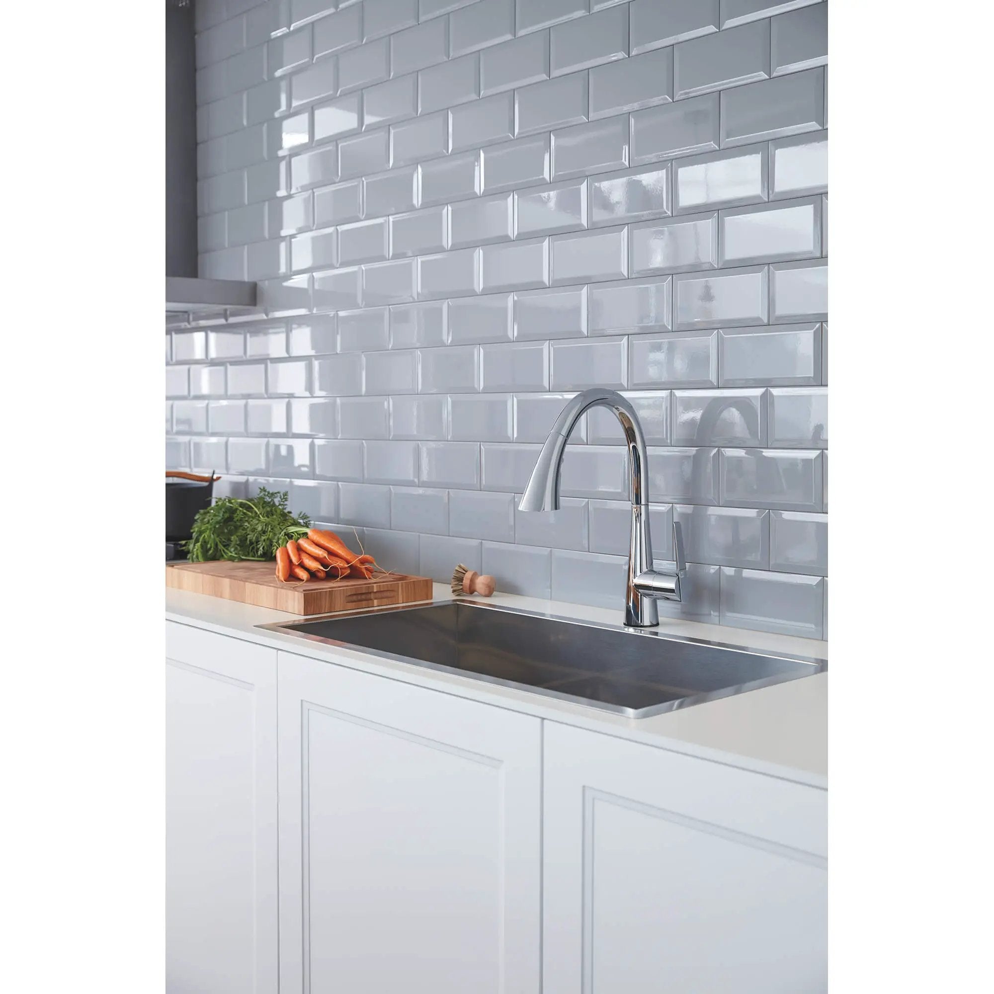 starlight chrome kitchen faucet