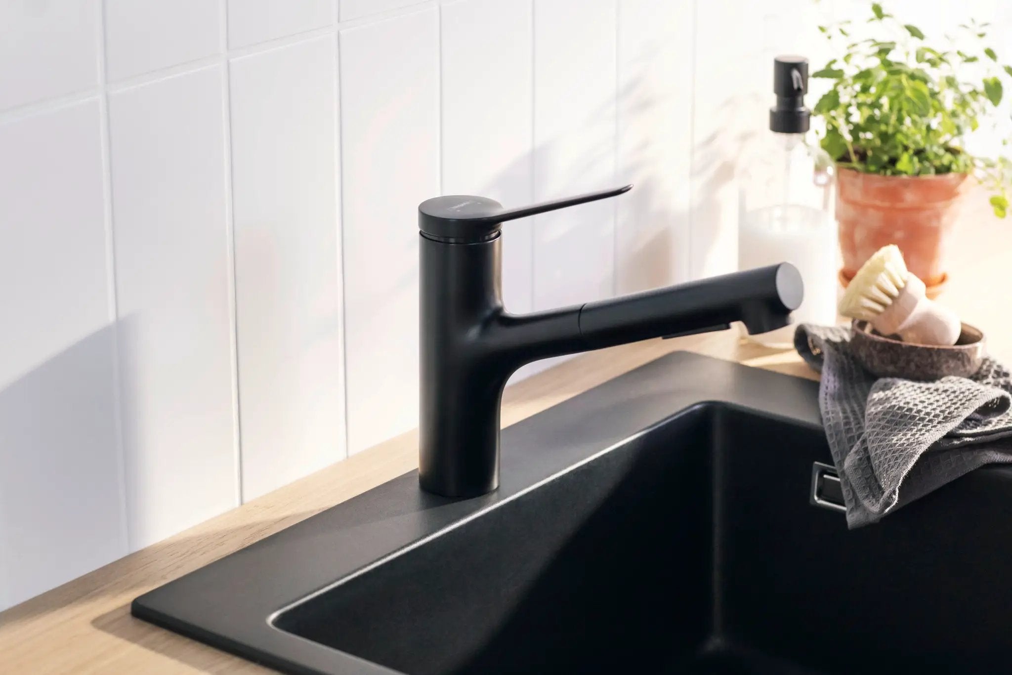 matte black kitchen faucet