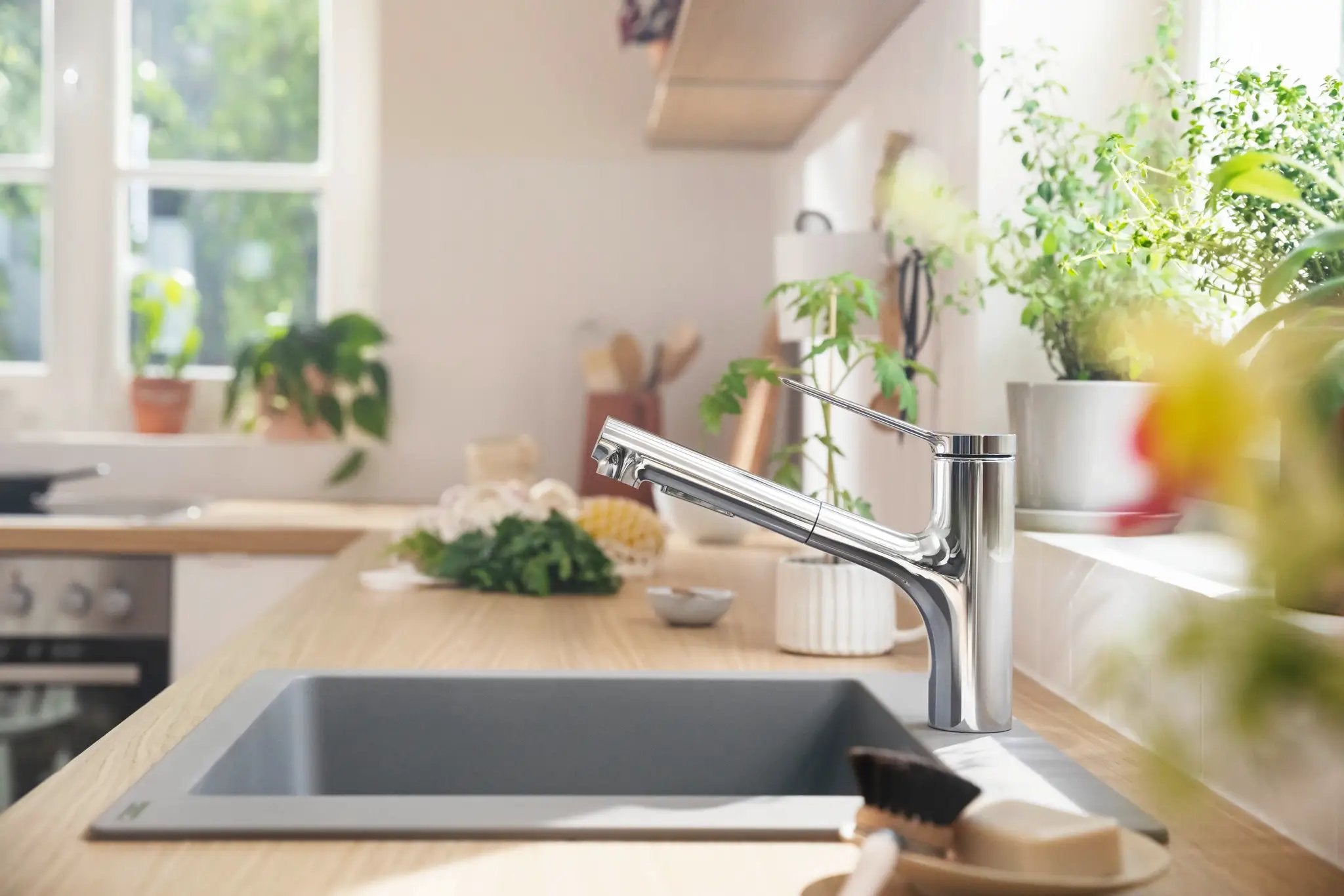 chrome kitchen faucet