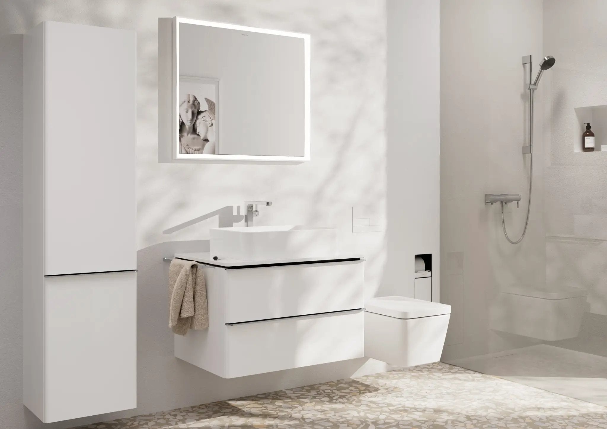 chrome bathroom faucet