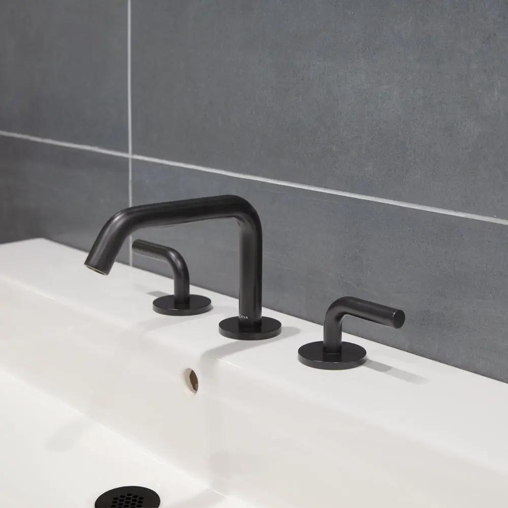 matte black faucet