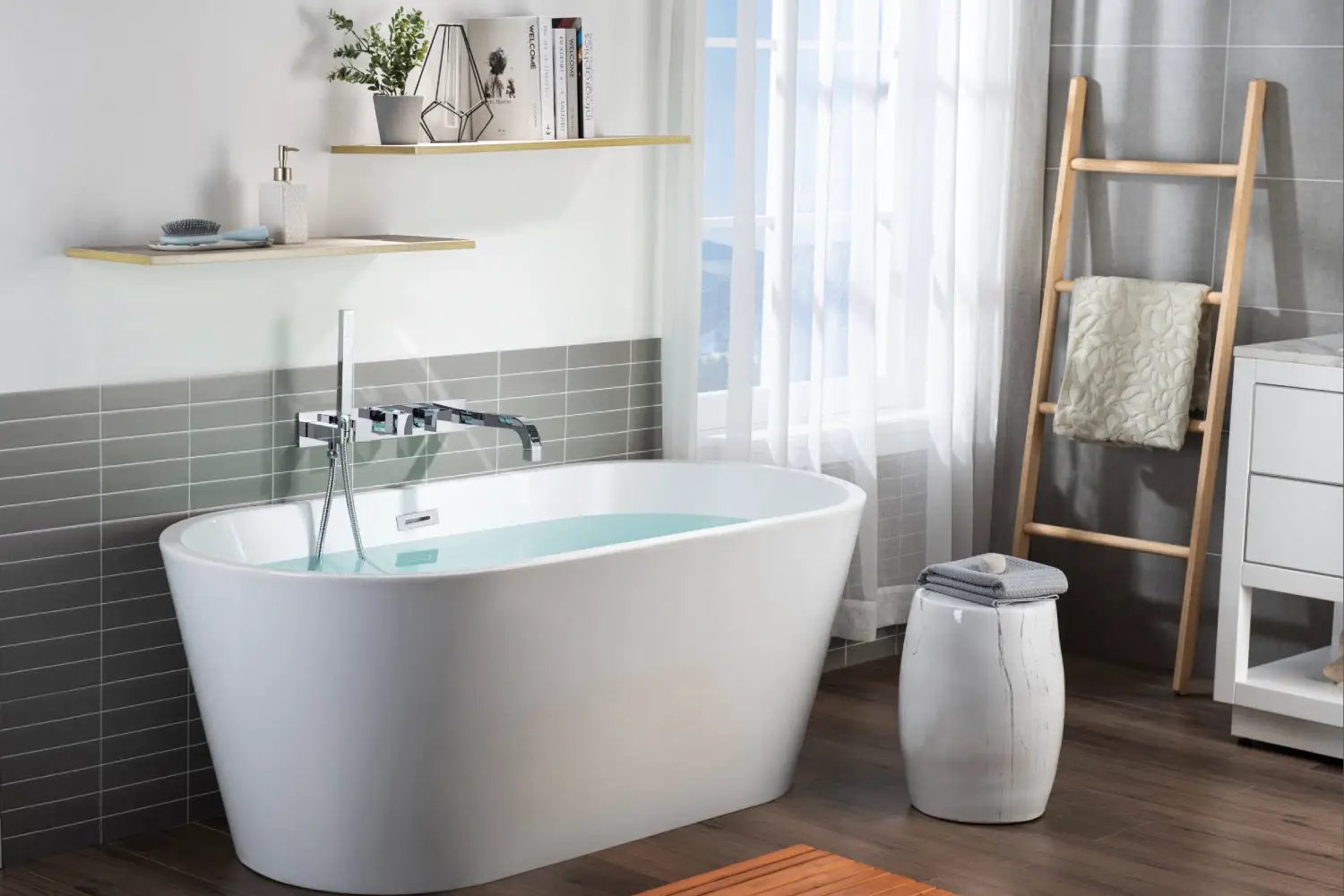 chrome tub filler
