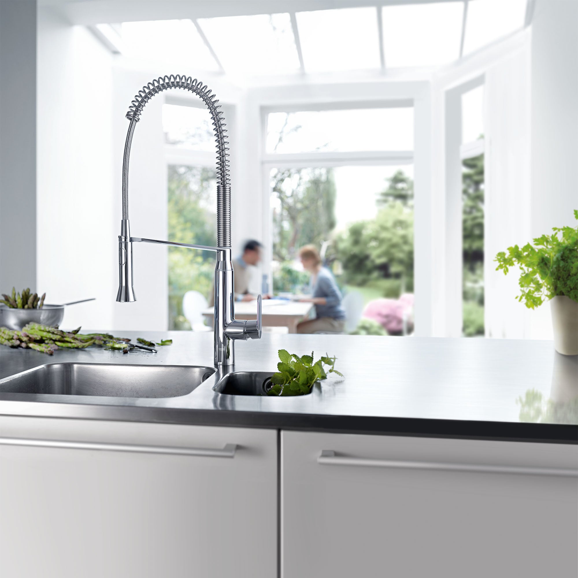 starlight chrome kitchen faucet