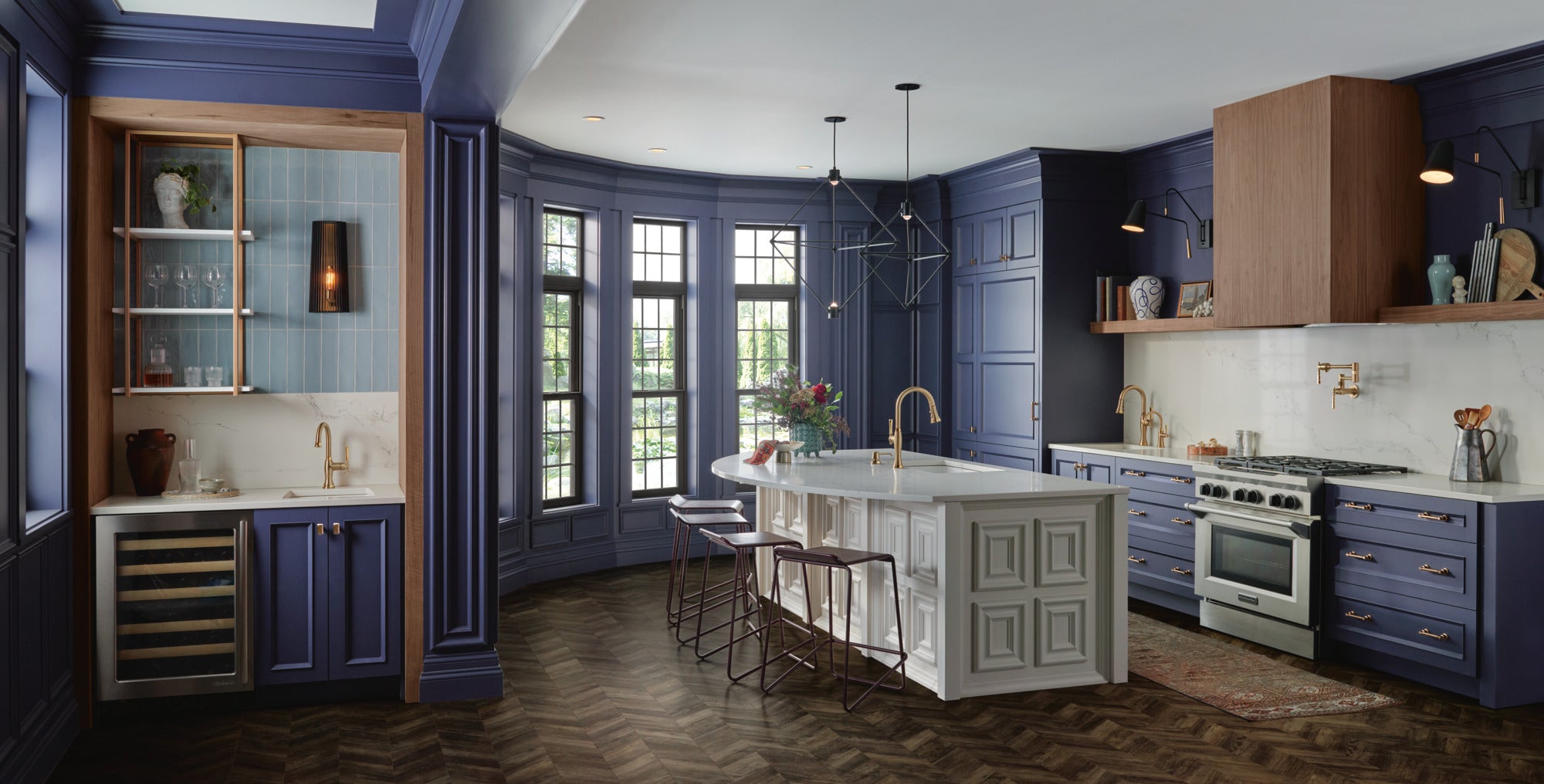 luxe gold / polished gold hot faucet