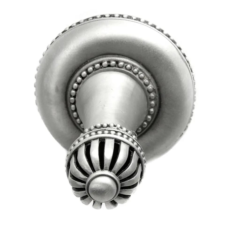 Carpe Diem Cricket Cage Hook by Carpe Diem