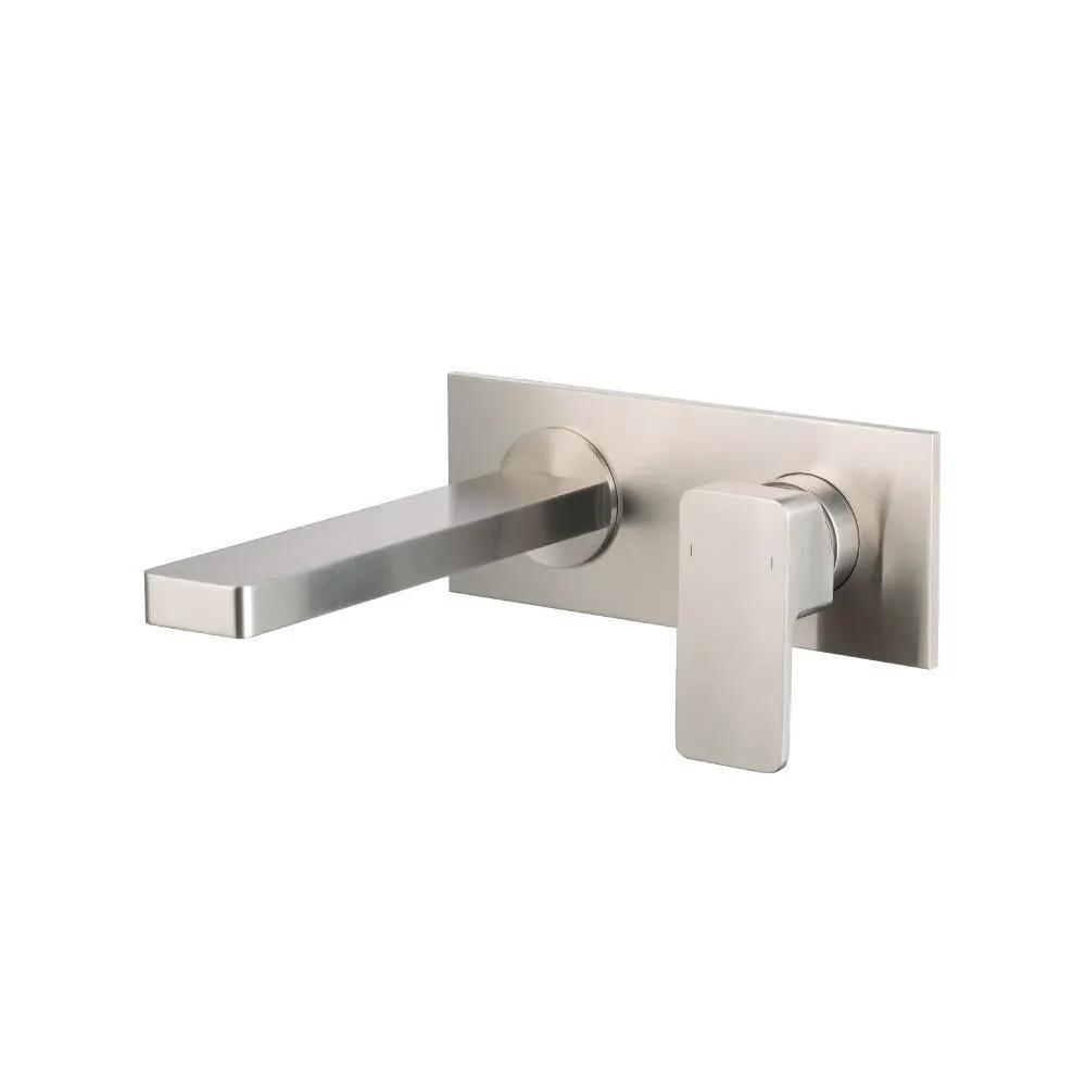Flusso Serie 196 Single Handle Wall Mounted Bathroom Faucet by Flusso