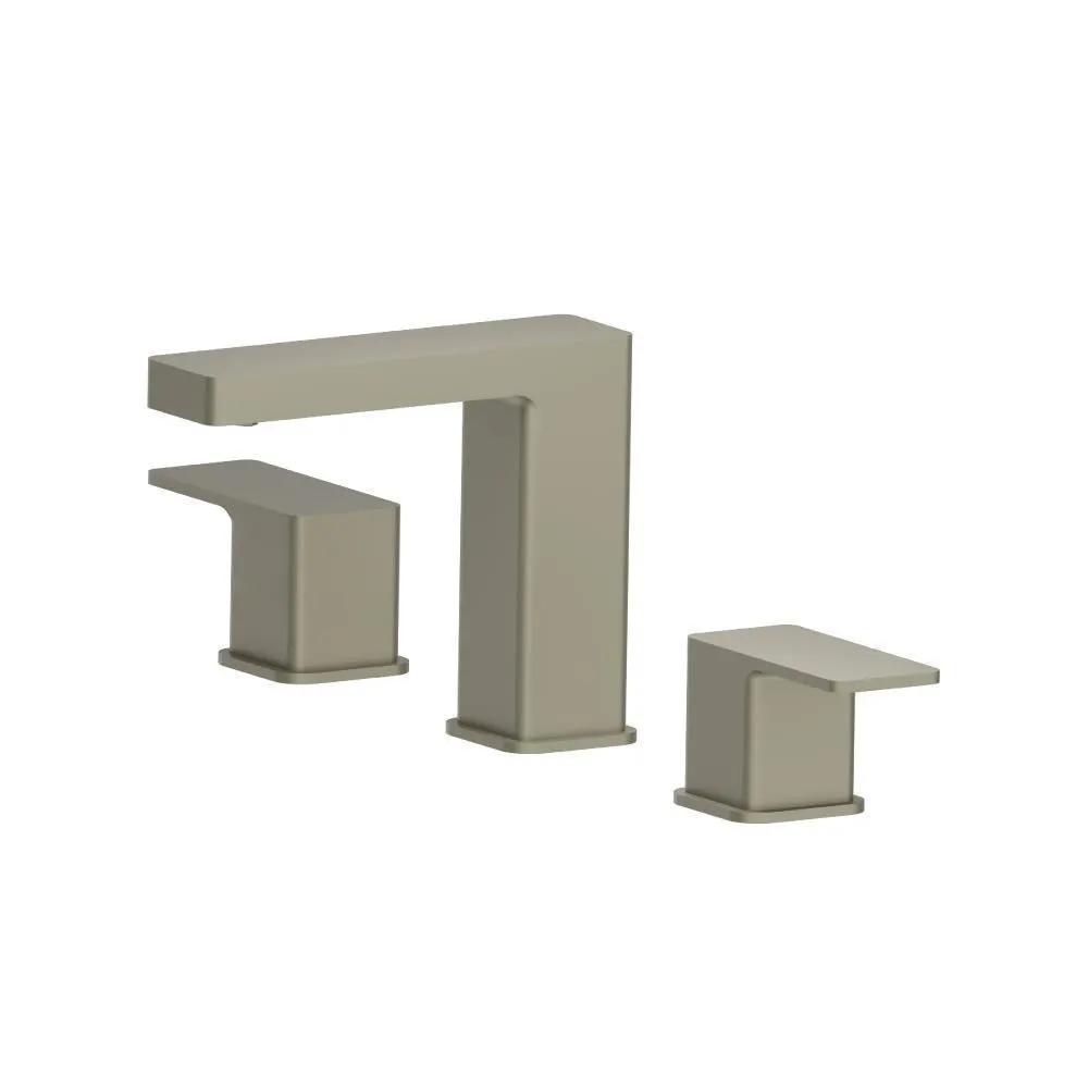 Flusso Serie 196 Three Hole 8" Widespread Two Handle Bathroom Faucet by Flusso