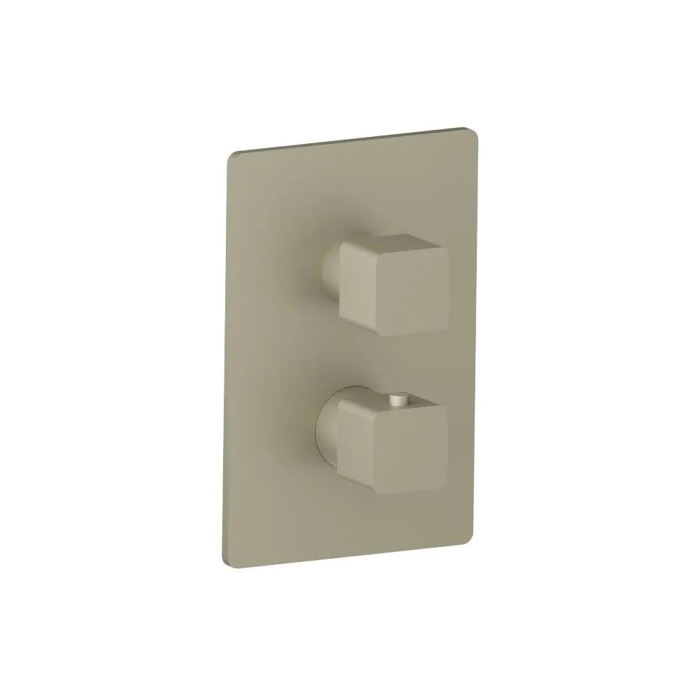 Flusso Serie 196 3/4" Thermostatic Valve and Trim - 3 Way Diverter - 3 Outputs by Flusso