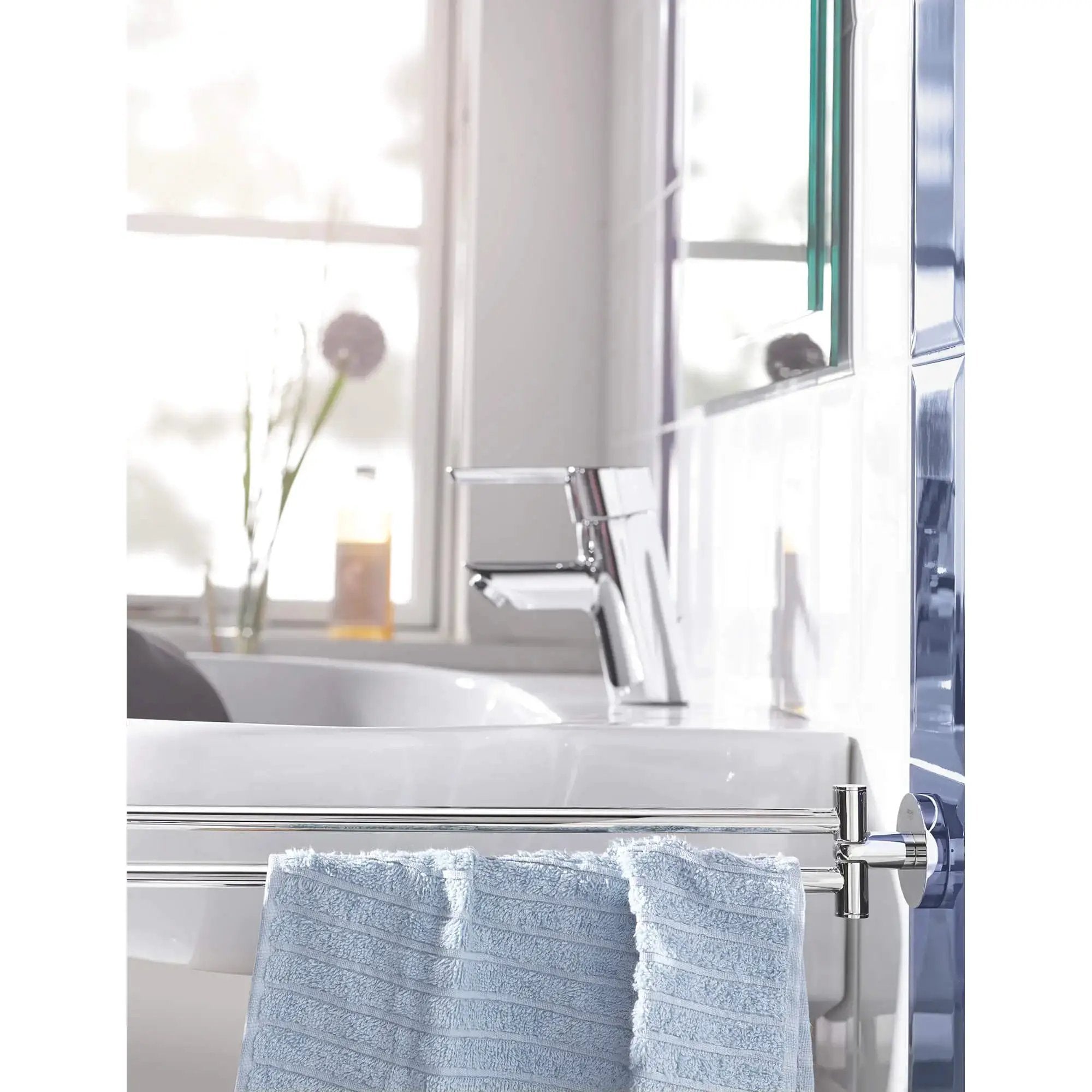 chrome towel bar