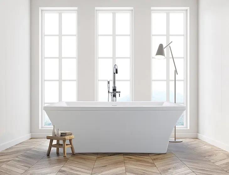 white bathtub