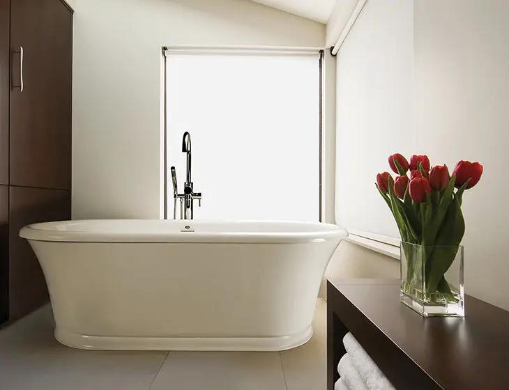 white bathtub