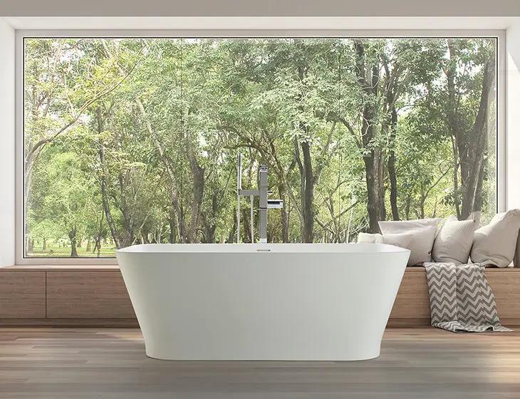 white bathtub