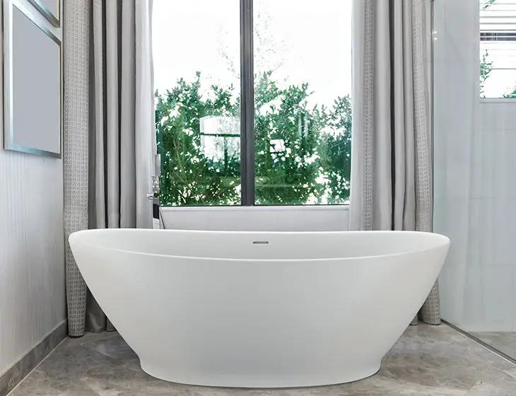 white bathtub