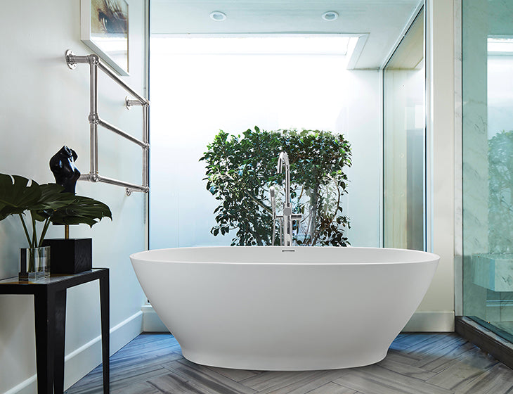 white bathtub