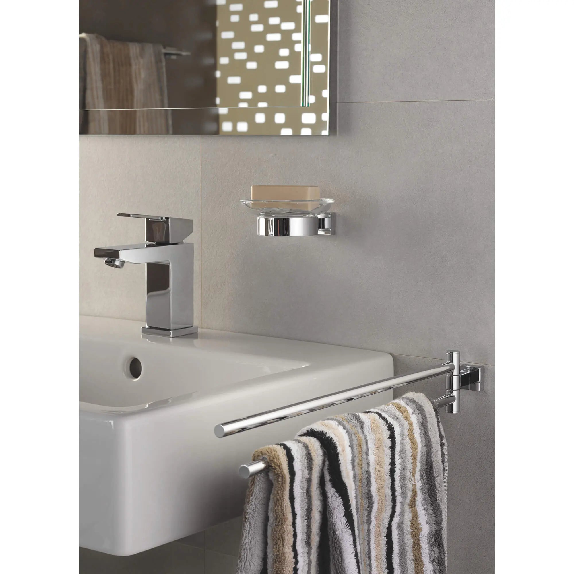 chrome towel bar