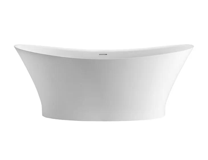 white bathtub