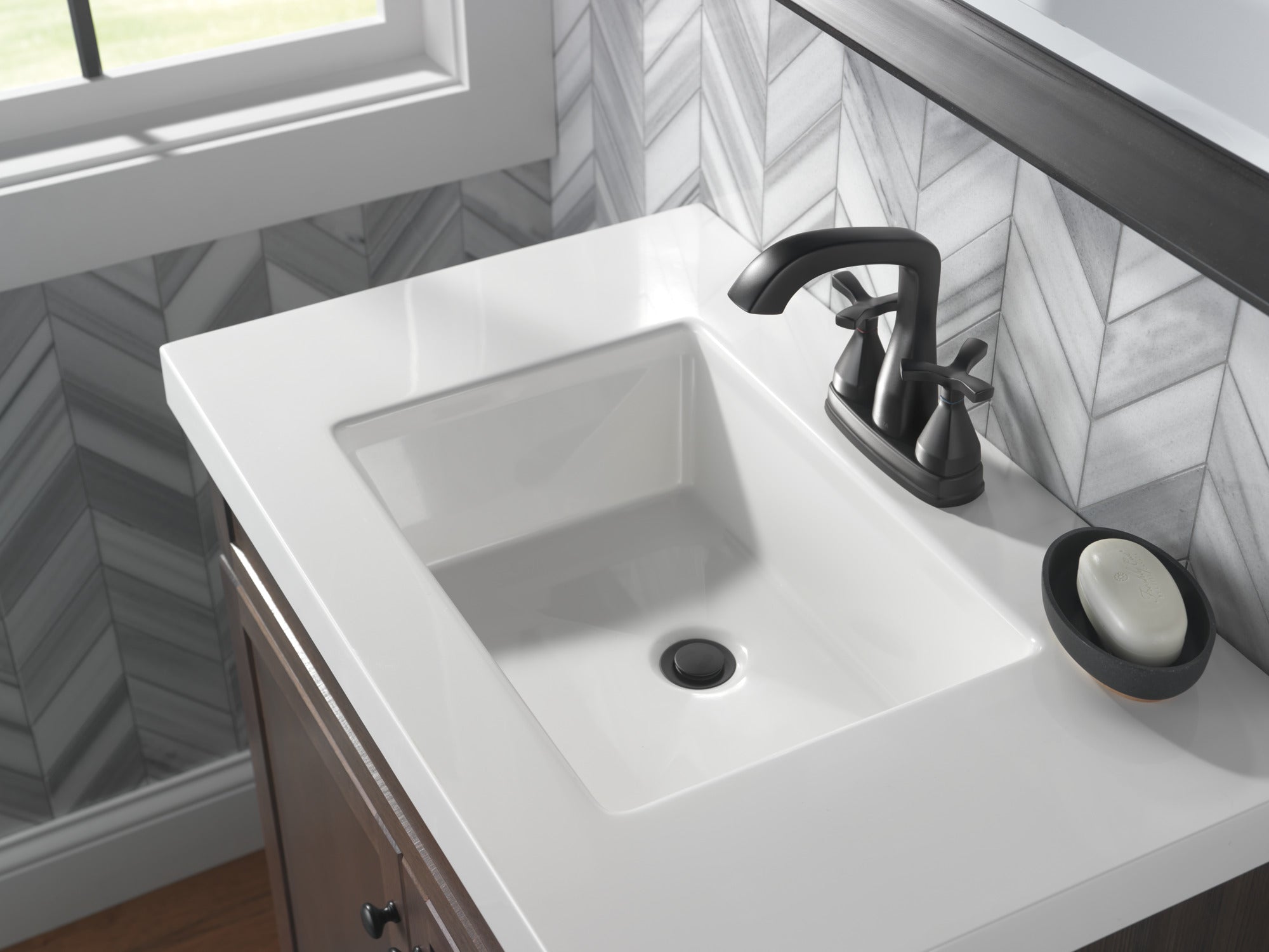 matte black bathroom faucet