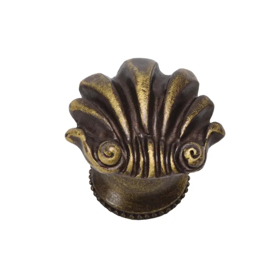Carpe Diem Shell Small Knob by Carpe Diem