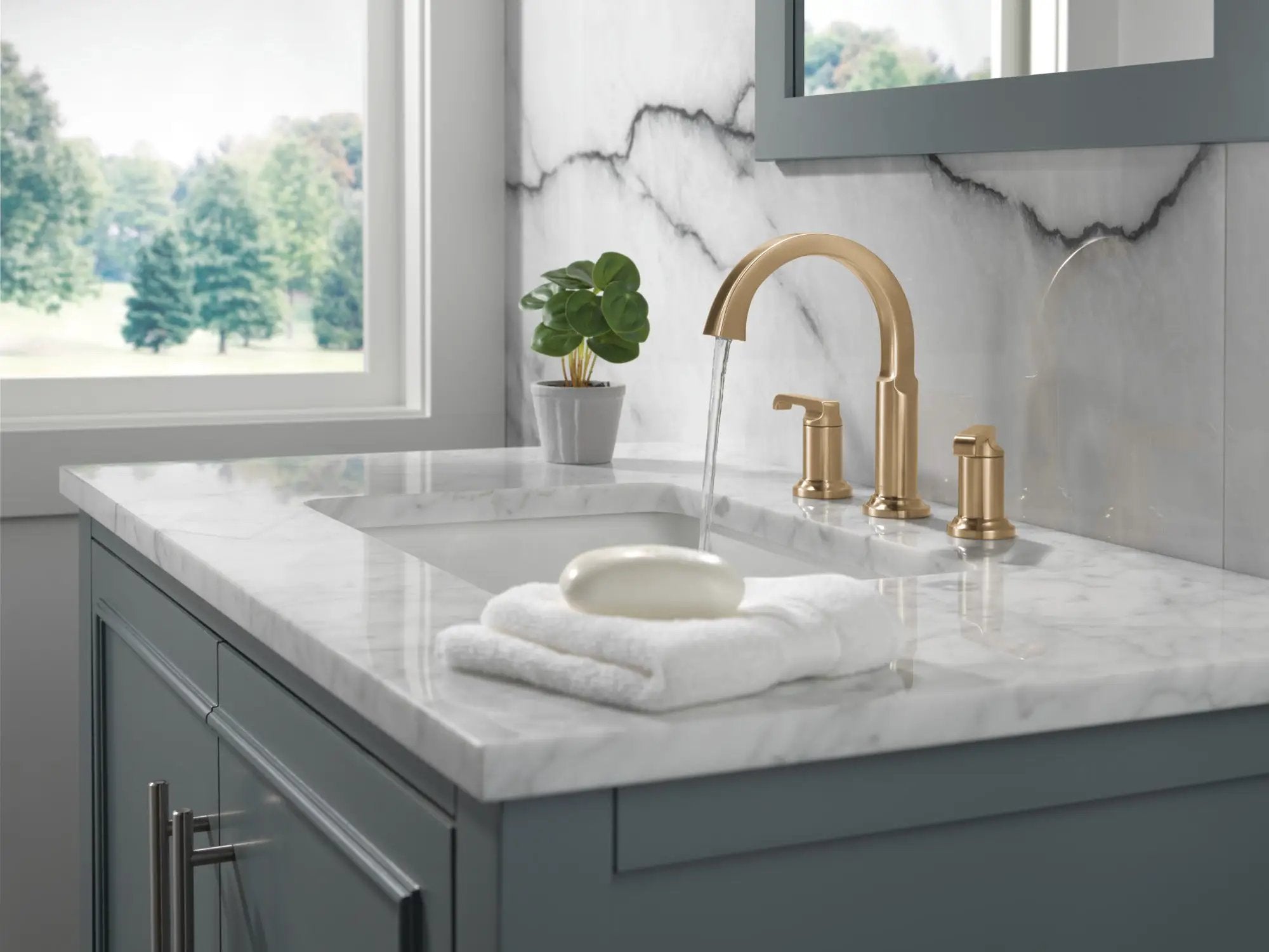 lumicoat champagne bronze bathroom faucet