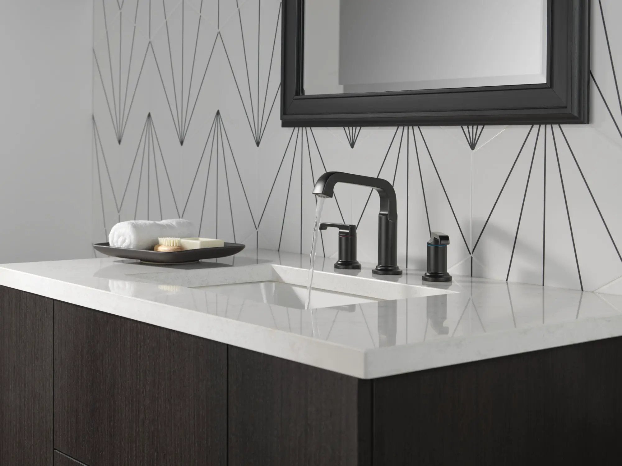 matte black bathroom faucet