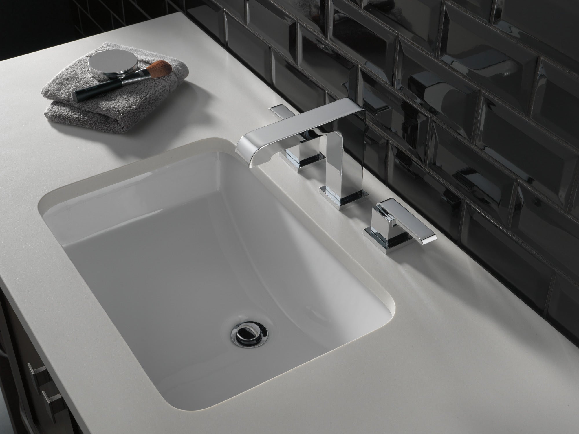 chrome bathroom faucet