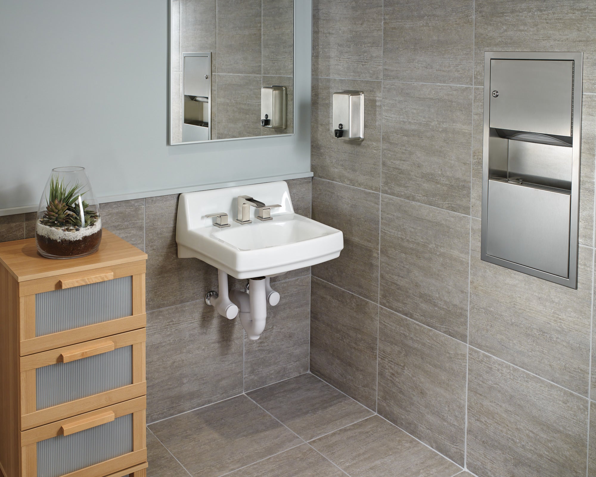 chrome bathroom faucet