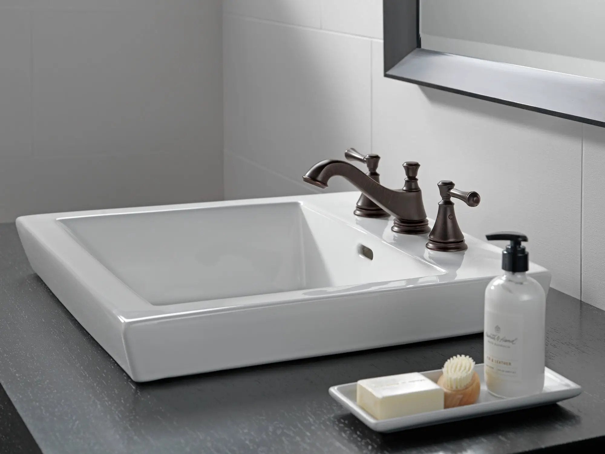 venetian bronze bathroom faucet