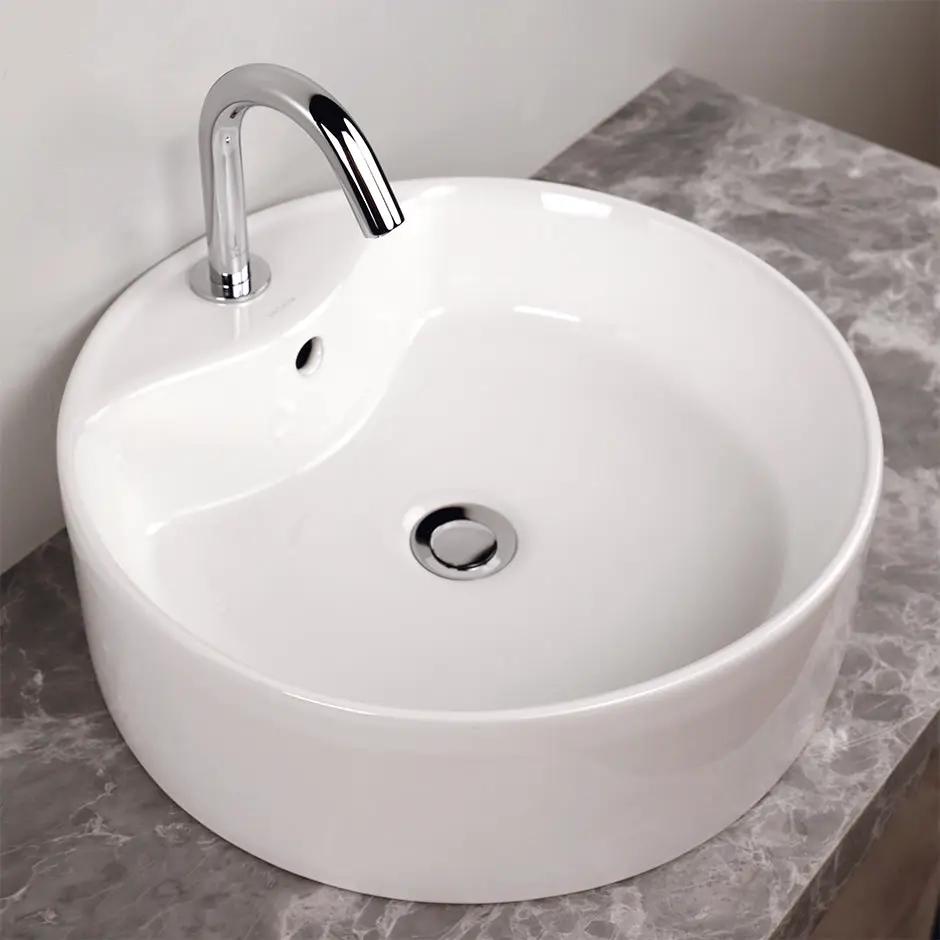 white sink