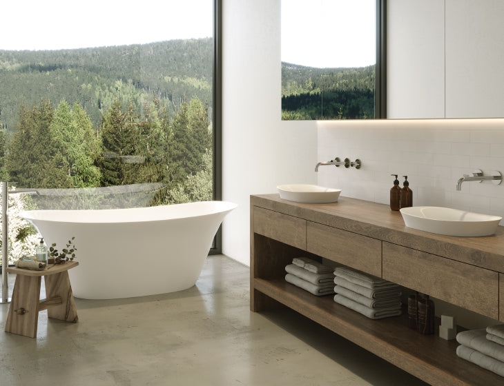 white bathtub