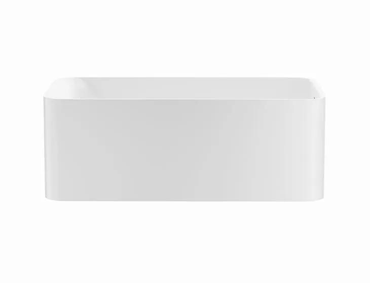 white bathtub