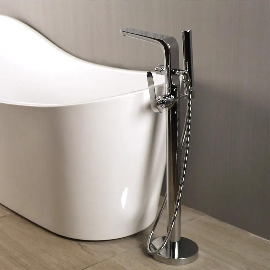 polished chrome tub filler