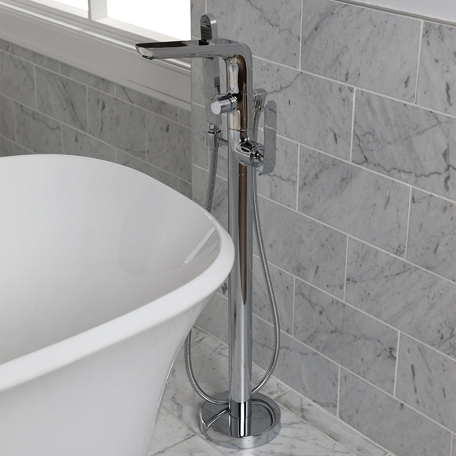 polished chrome tub filler