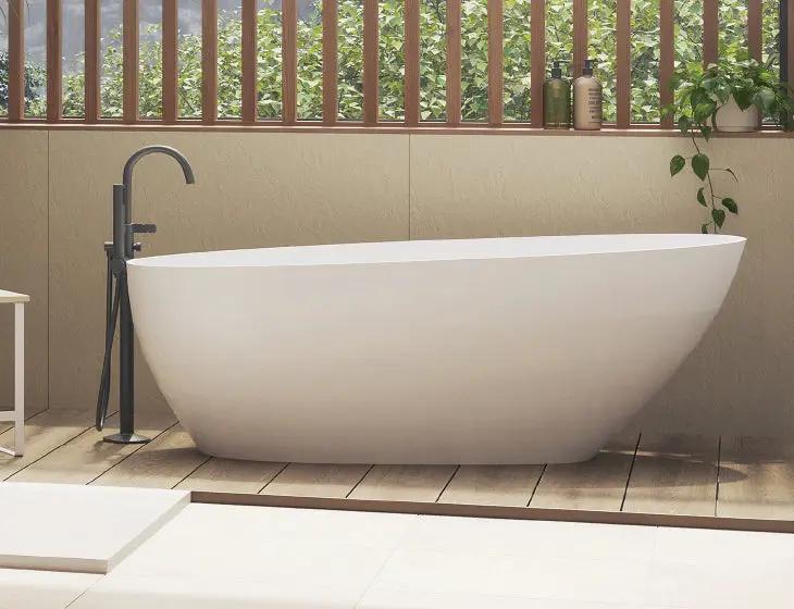 white bathtub