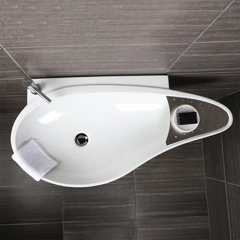 white sink