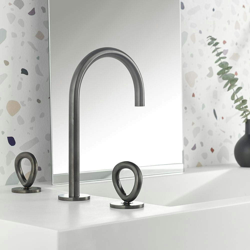 matte graphite pvd faucet