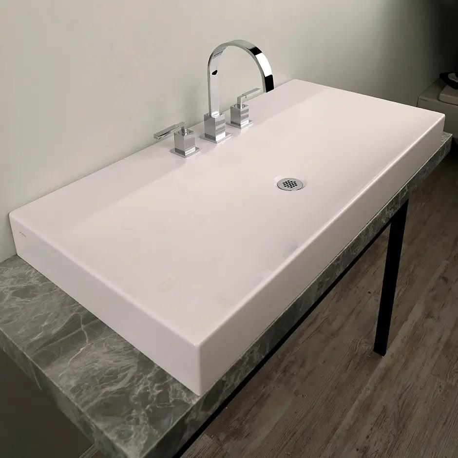 gloss white sink