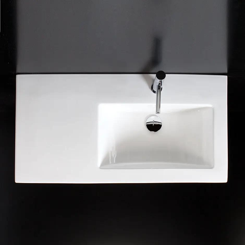 white sink