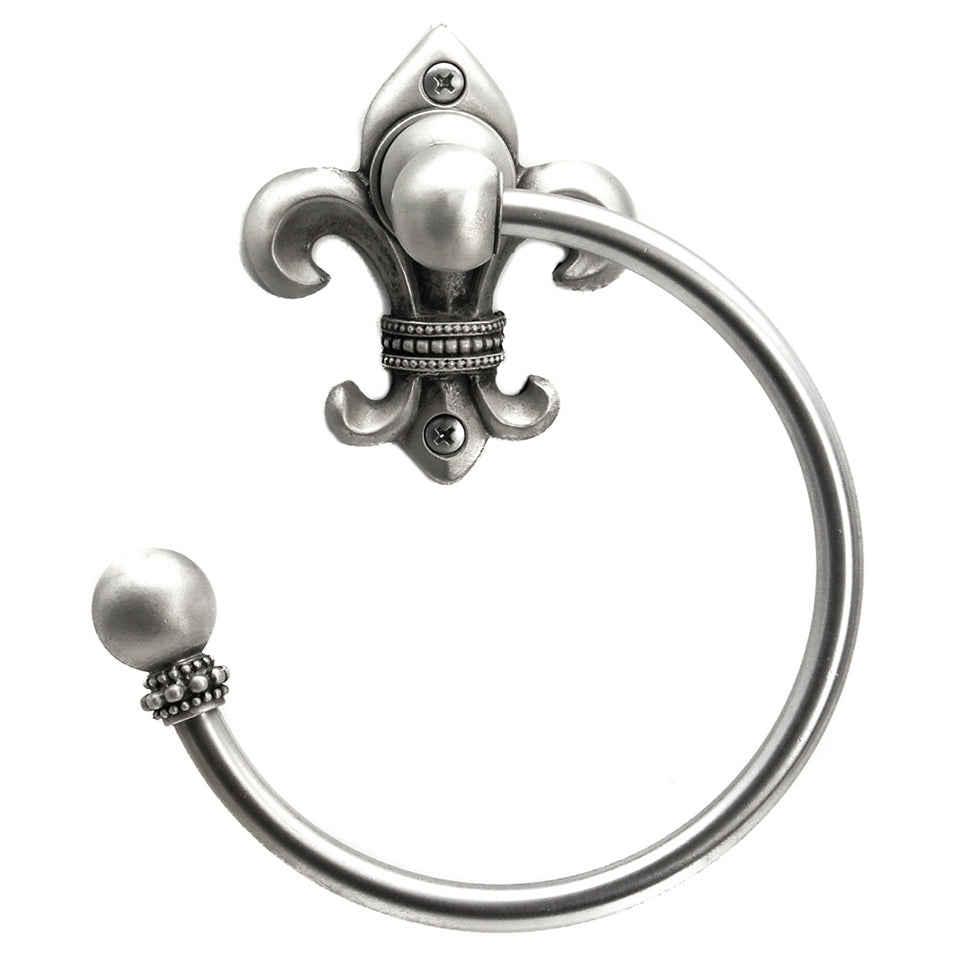 Carpe Diem Charlemagne Swing Towel Smooth Ring Left