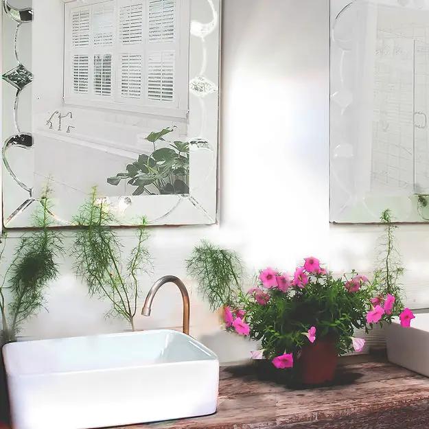 white bathroom sink