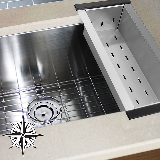 stainless steel colander