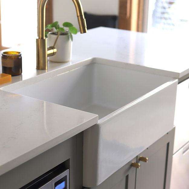 white kitchen sink